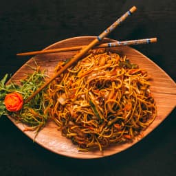 Veg Hakka Noodles